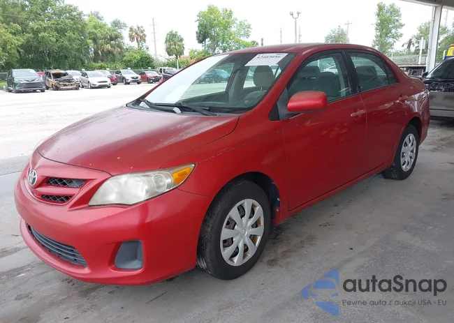 2T1BU4EE6BC726107: 42403056