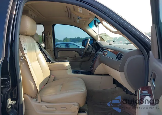 1GNSCBE01ER235571: 42403118