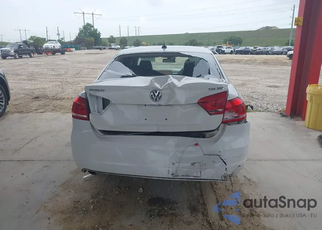 1VWBV7A3XFC082934: 42403141