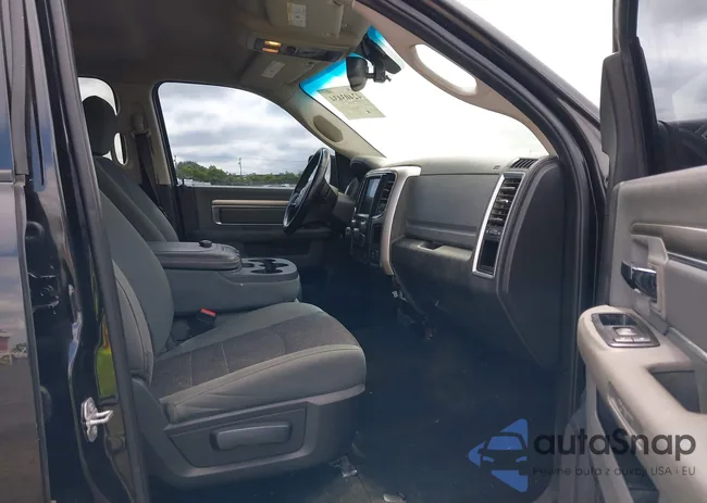 1C6RR7TT6FS778108: 42403434