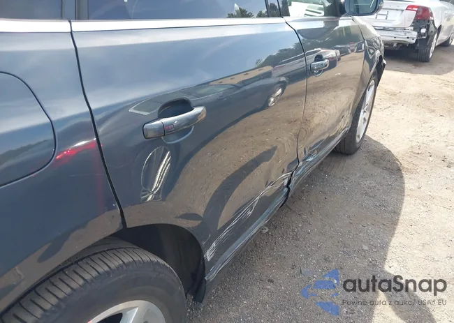 WA1LFAFP0BA104842: 42402561