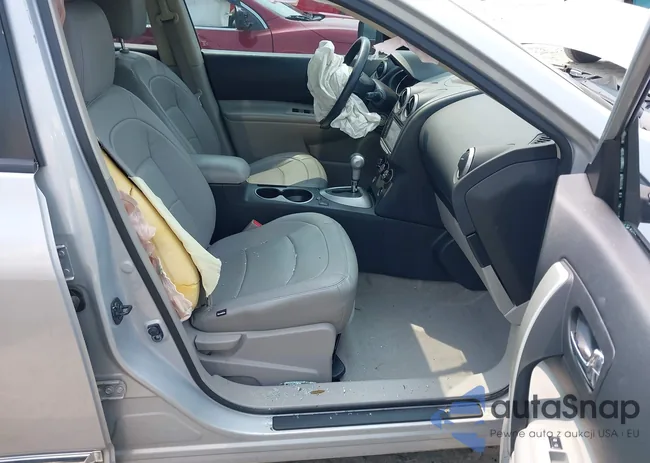 JN8AS5MT3DW042928: 42402677