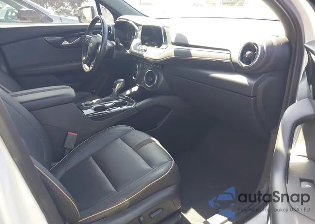 3GNKBLR40NS232924: 42403996