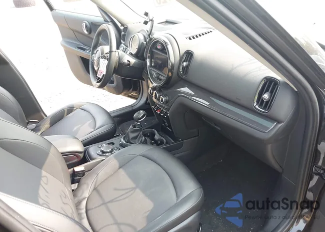 WMZYV5C35H3E01693: 42404095