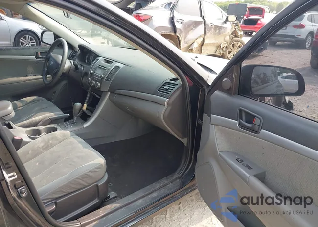 5NPET46C69H484553: 42404147