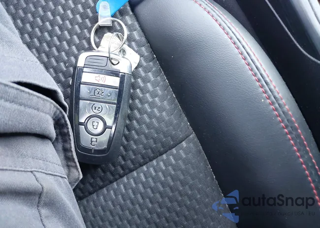 1FMCU9MN5PUA48314: 42404161