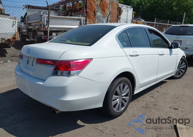 1HGCP2F78CA047642: 42404203