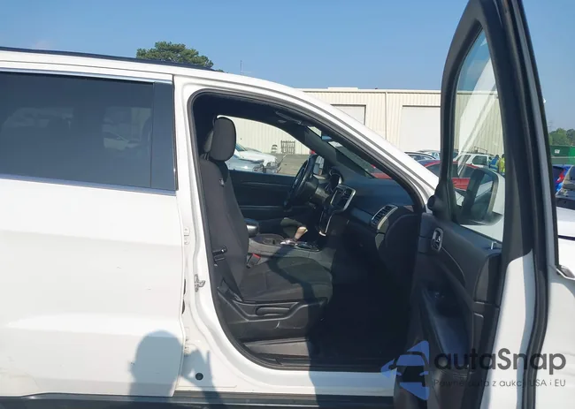 1C4RJEAG1GC382626: 42404308