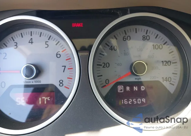 2V4RW3D11AR295018: 42404332