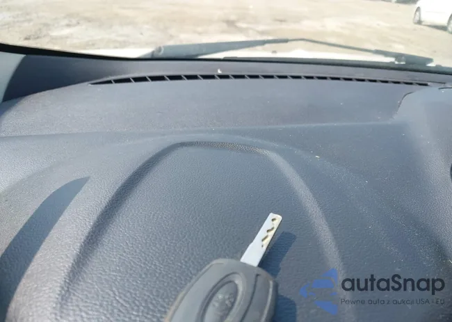 1FMCU9GX9EUD05114: 42404340