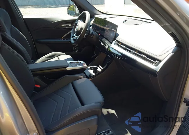 WBX73EF0XS5305816: 42403633