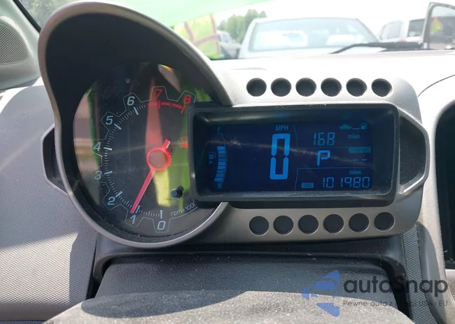 1G1JC5SH2F4152268: 42403647