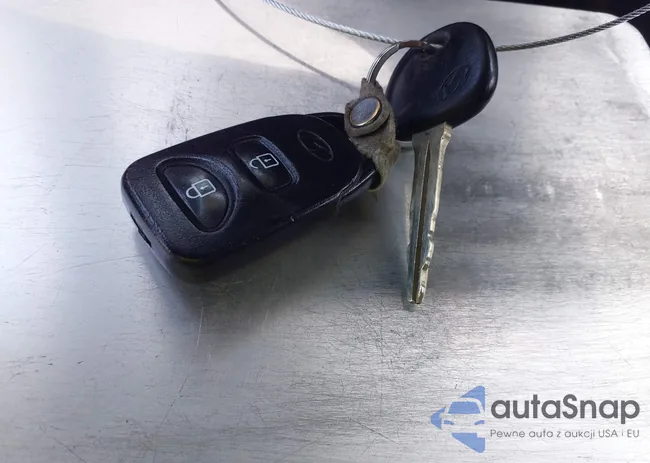 KM8JUCAC5AU082266: 42403683