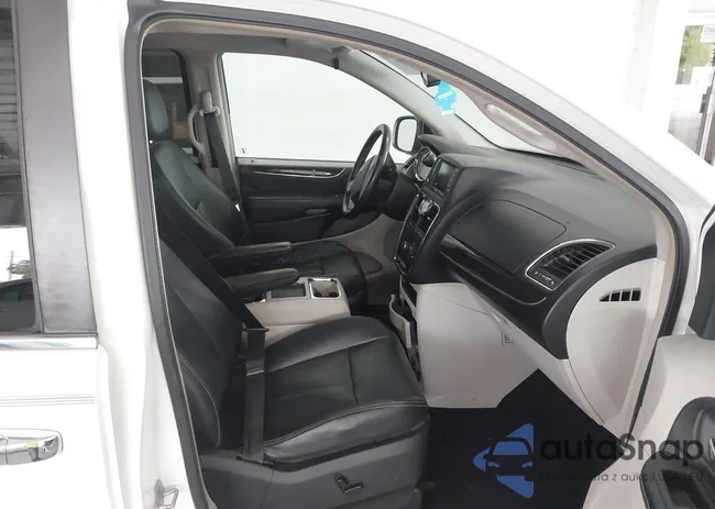 2C4RC1BG3CR222427: 42403848