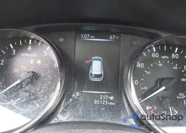 JN8AT2MV7HW258073: 42404887