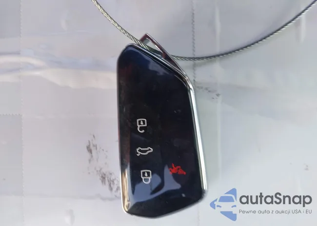 WVWEB7CD0RW218702: 42404895