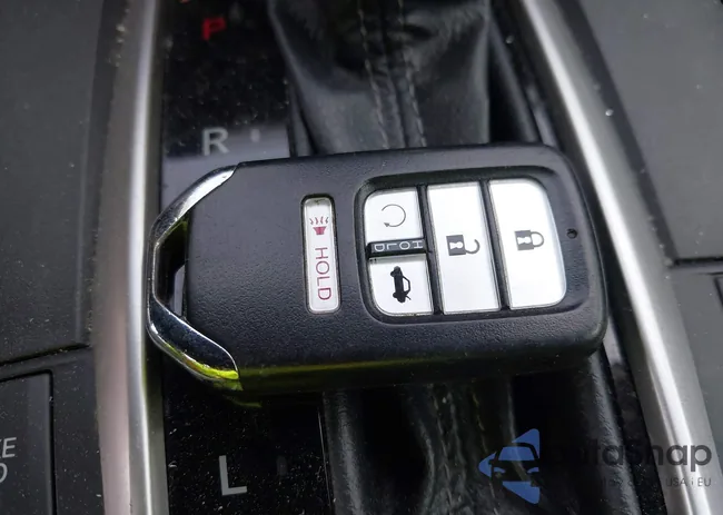 2HGFC2F79JH532184: 42404922