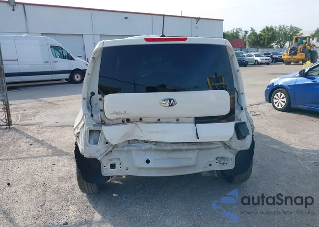 KNDJN2A2XE7012821: 42404923