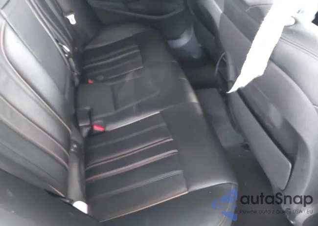 WBAJE5C59KWW06369: 42405053