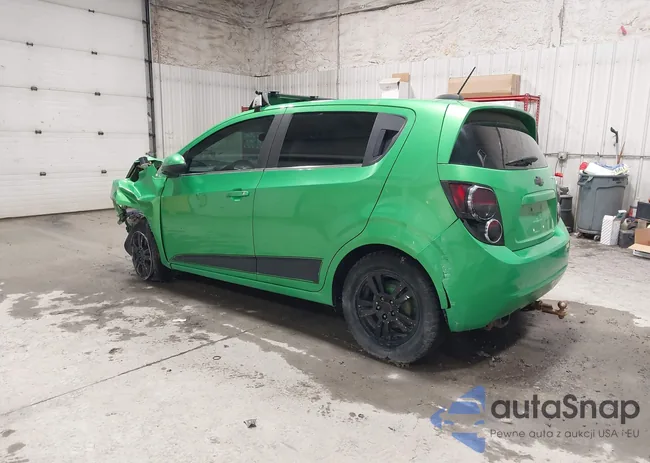 1G1JC6SHXF4147101: 42405238