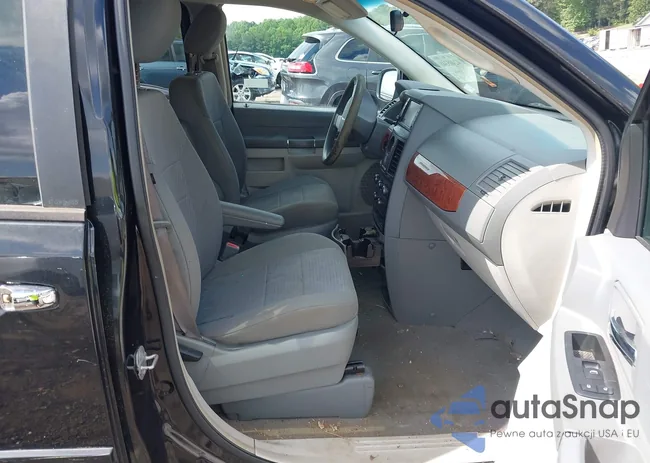 2A8HR44H38R118098: 42405348