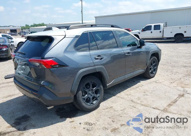 2T3J1RFV4LC079487: 42405386