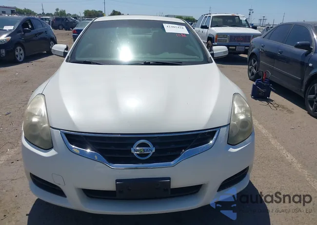 1N4AL2EP3BC179154: 42405428