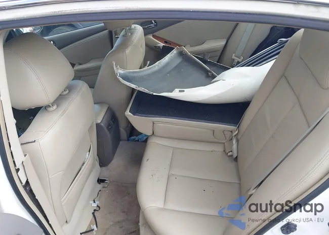 1N4AL21E18C119628: 42405454