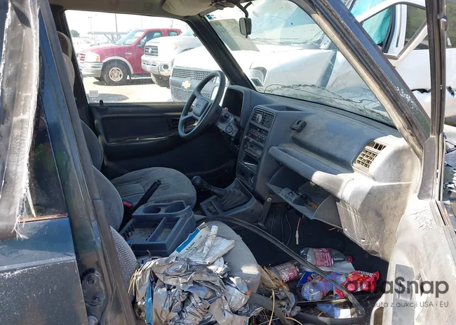 JS3TD03V0R4108666: 42404544