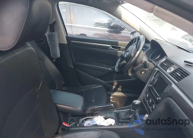 1VWBT7A32GC011587: 42404625