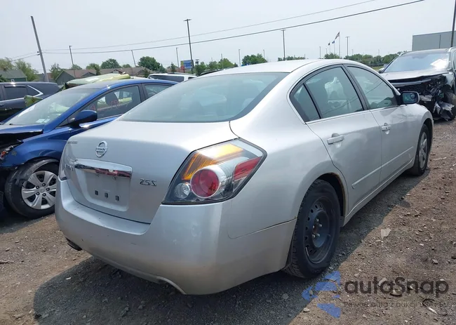 1N4AL2AP9BC153521: 42404746