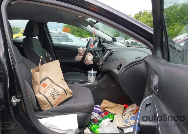 1G1BE5SM6K7141410: 42404753