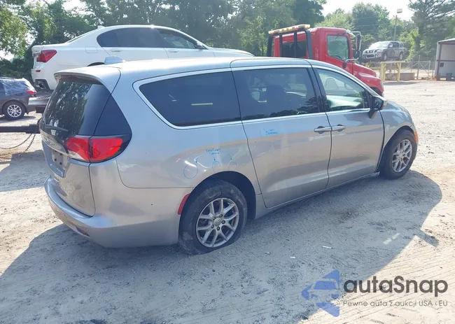 2C4RC1CG4KR652819: 42404758