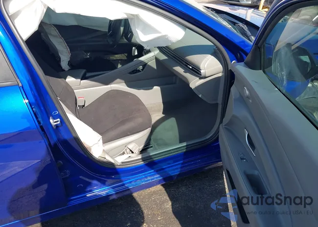 KMHLM4AJ3PU048235: 42404764