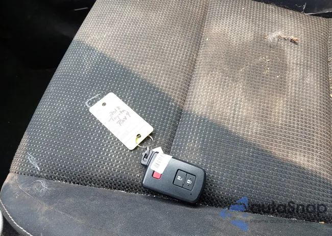 JTMRFREV2JD255791: 42404844