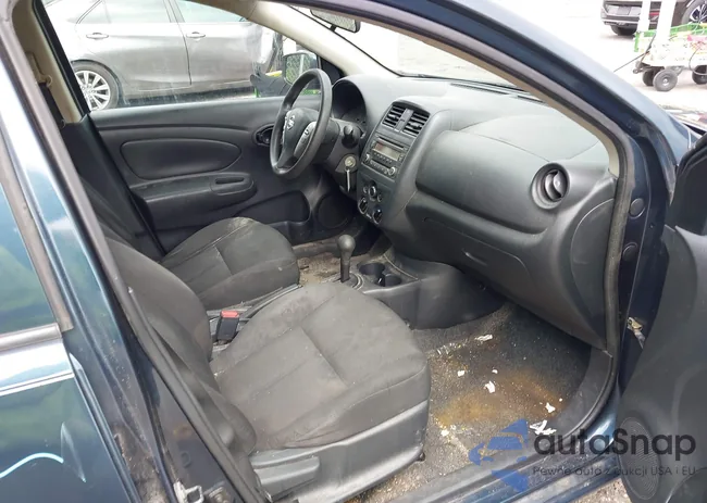 3N1CN7AP0GL832456: 42404853