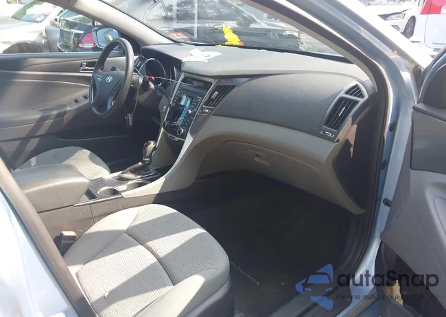 KMHEC4A4XBA004636: 42405918