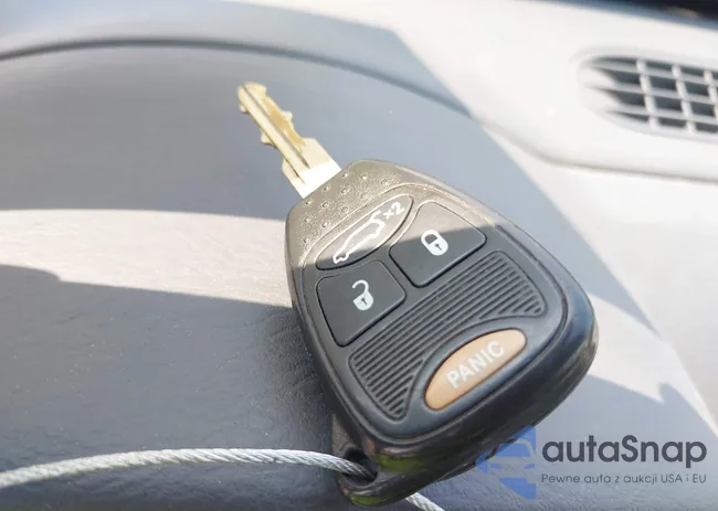 1J8GK38K15W502948: 42406039