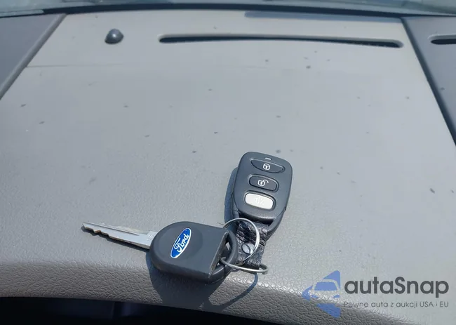 1FTRX12W45NB95184: 42406068