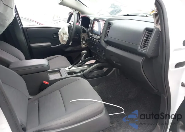 1N6ED1CL4RN648072: 42406175