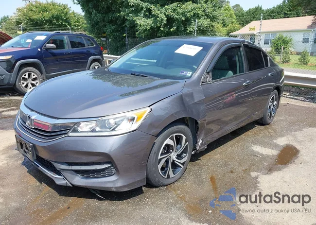 1HGCR2F38HA267510: 42406187