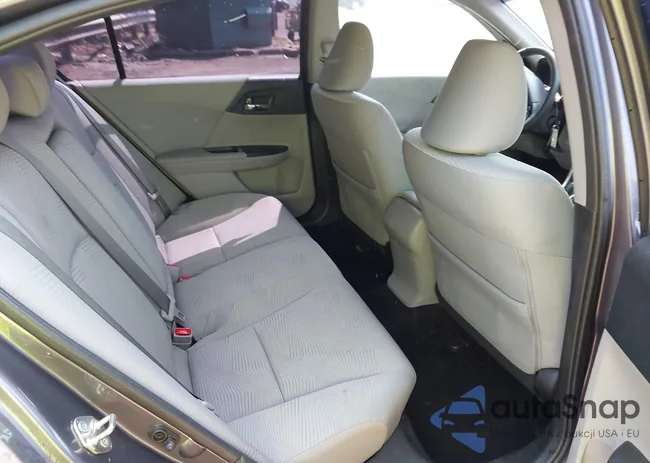 1HGCR2F38HA267510: 42406187