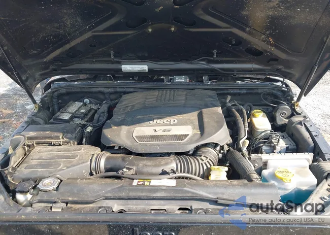 1C4BJWDG3GL302018: 42406265