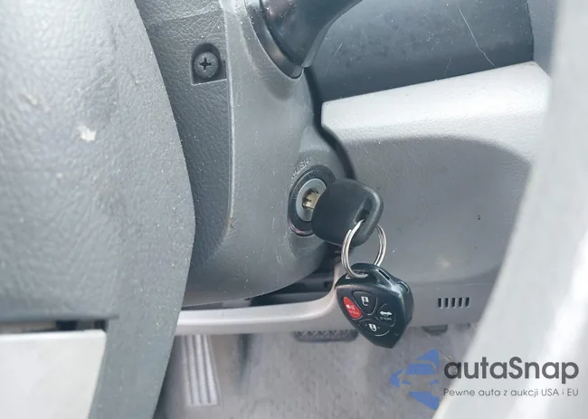 4T1BF3EK1BU660073: 42406455