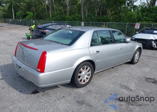 1G6KD57Y78U154332: 42405503