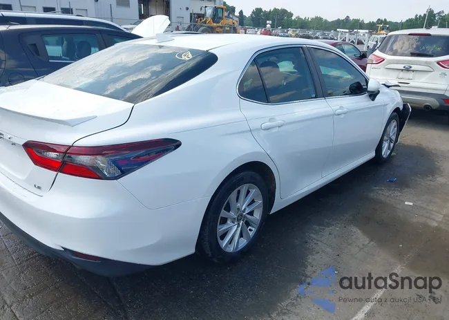 4T1C11AK1NU060252: 42405546