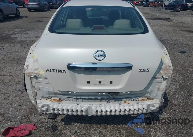 1N4AL2AP2BN422379: 42405642