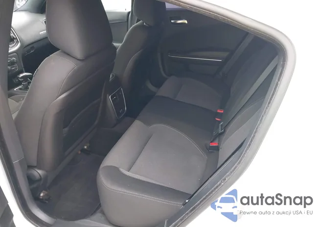 2C3CDXBGXFH870223: 42405738