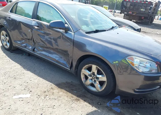 1G1ZC5EB7A4132570: 42405773