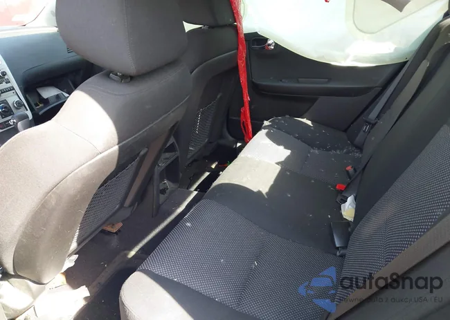 1G1ZC5EB7A4132570: 42405773